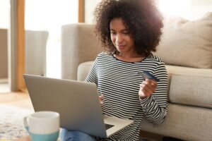 Alternativa entre Cartão de débito e Cartão de crédito: Qual é a escolha ideal em Portugal?