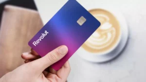 Cartões Revolut: opções disponíveis, benefícios, como pedir e muito mais